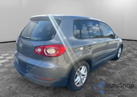 2011 Volkswagen Tiguan S из США, поврежденный, VIN WVGCV7AX1BW502417